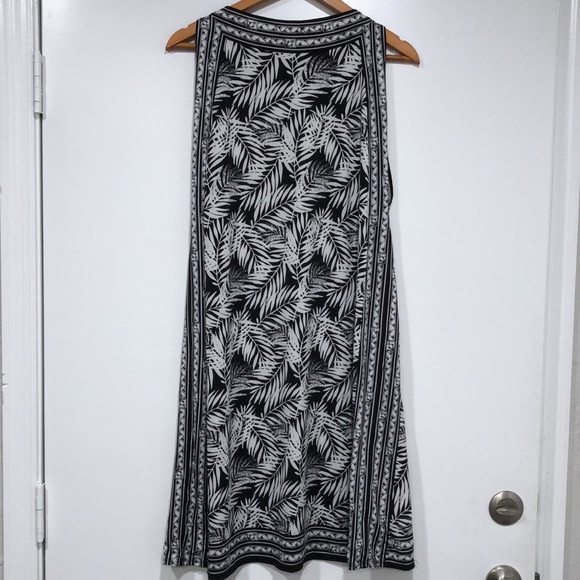 Like new! - MAX STUDIO Sleeveless Dress w/Stretch - Picture 10 of 10